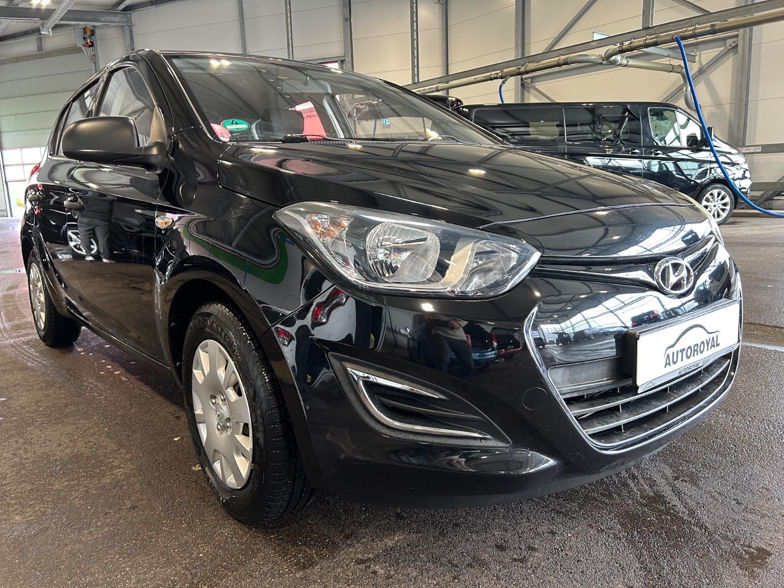 Hyundai i20 FIFA World Cup Edition