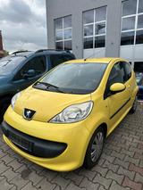 Peugeot 107 Filou - Peugeot 107: Gelb