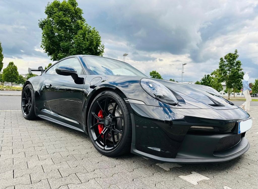 Image of Porsche 992