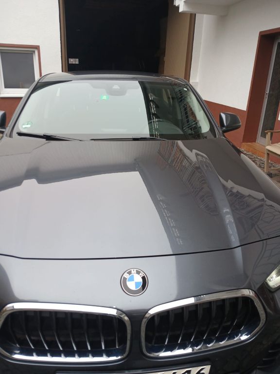 Image of BMW X2