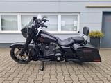 Harley-Davidson CVO Street Glide 110 FLHXSE - Motorräder in Krefeld