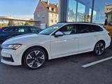 Skoda Superb incl. Fahrassistenz Plus u. Schiebedach