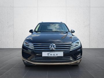 Volkswagen Touareg - 2