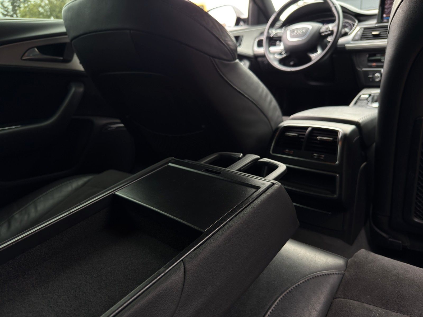 Fahrzeugabbildung Audi A6 Avant *BOSE*Standhz*Tempo*Alcantara*Spurhalt