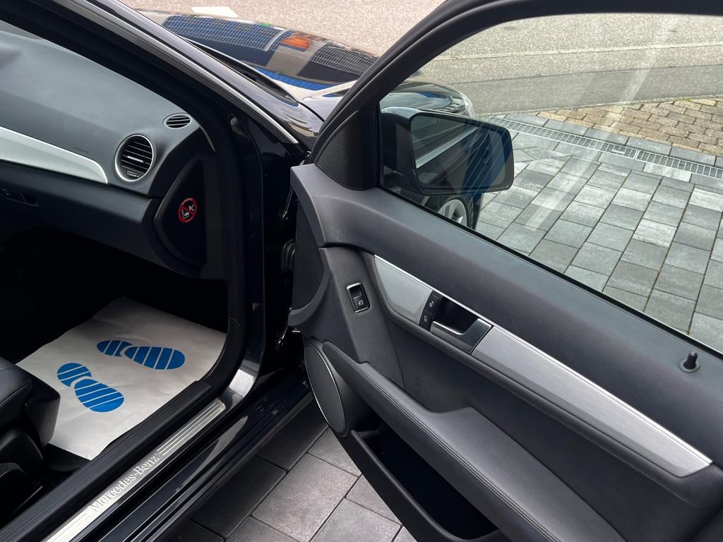 Mercedes-Benz C 250