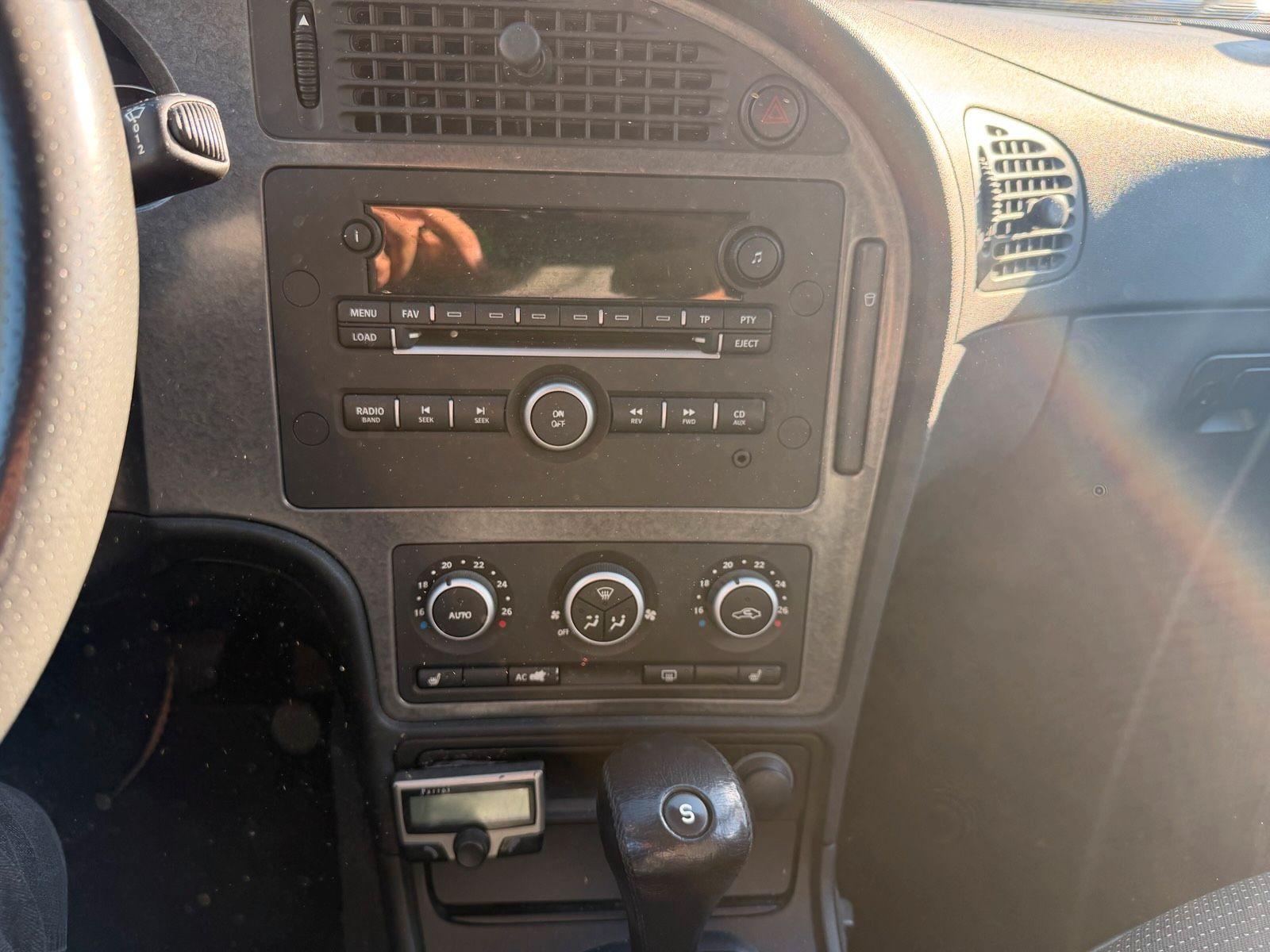 Saab 9-5 2006 — photo 15