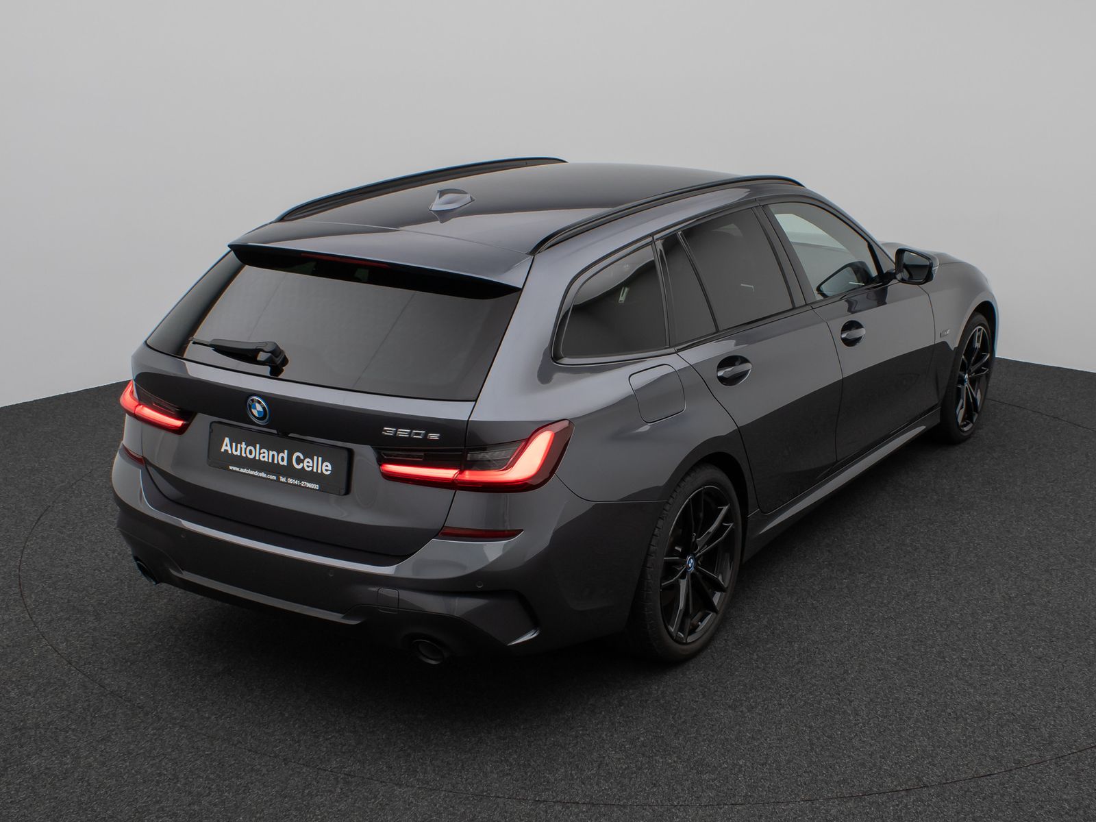 Fahrzeugabbildung BMW 320e M Sport HiFi DAB PDC Fernlichtassist 19Zoll