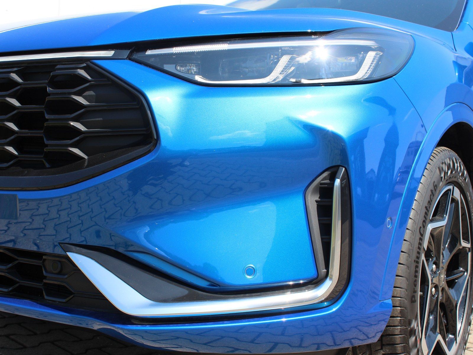 Fahrzeugabbildung Ford Kuga Hybrid ST-Line X