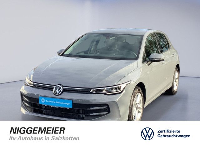 Volkswagen Golf VIII 1.5TSI LIFE NAVI+LED+ACC+HEAD-UP+APP-C