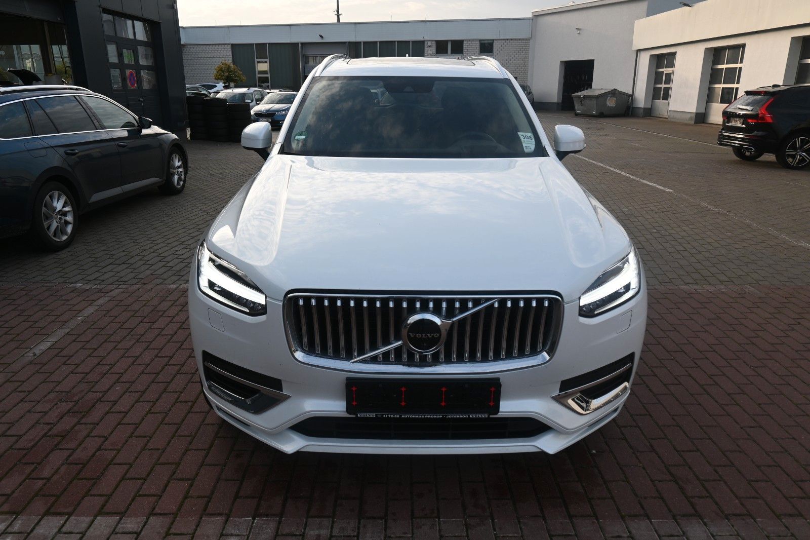 Fahrzeugabbildung Volvo XC90 Inscription Expres. PHEV AWD*360*Luft*PANO*