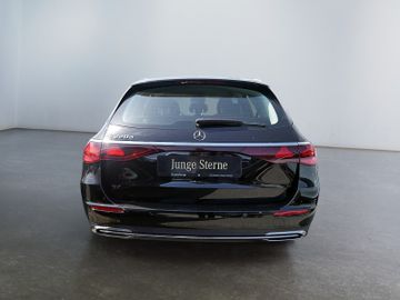 Mercedes E 220 - 6