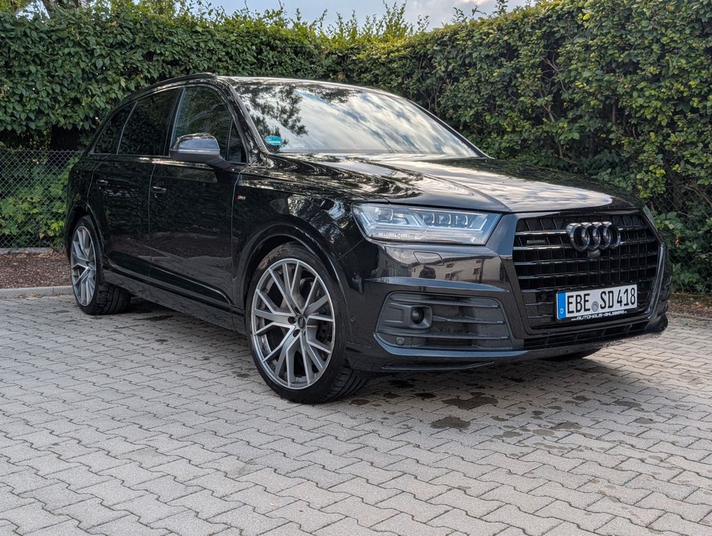 Image of Audi Q7