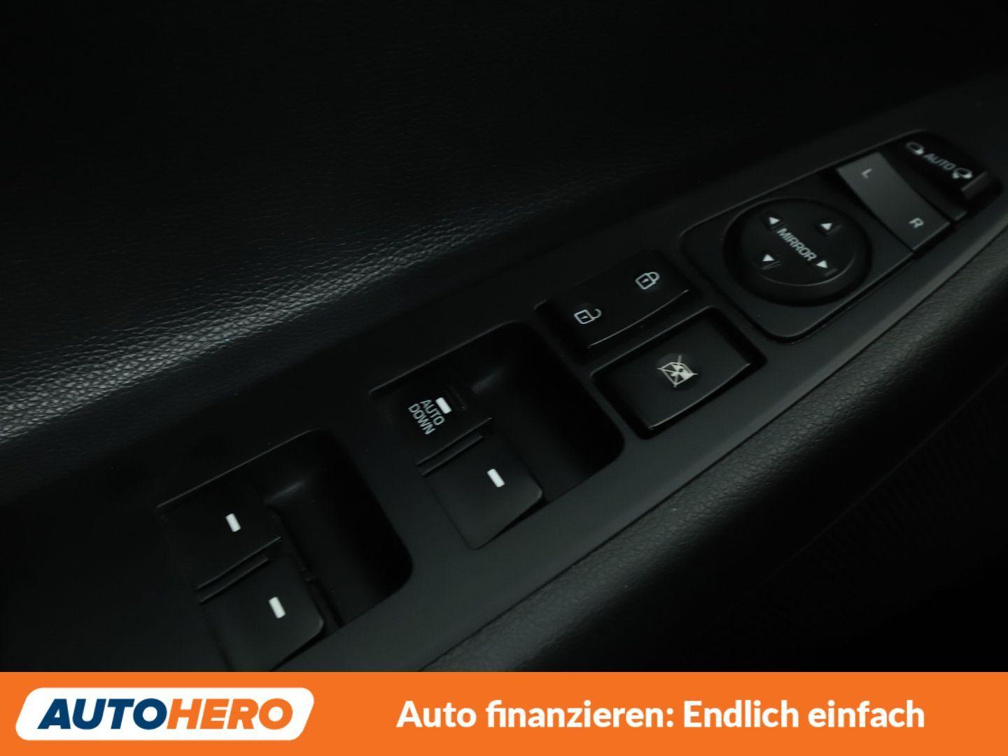 Hyundai Tucson 1.6 TGDI Trend 2WD*NAVI*TEMPO*CAM*PDC*