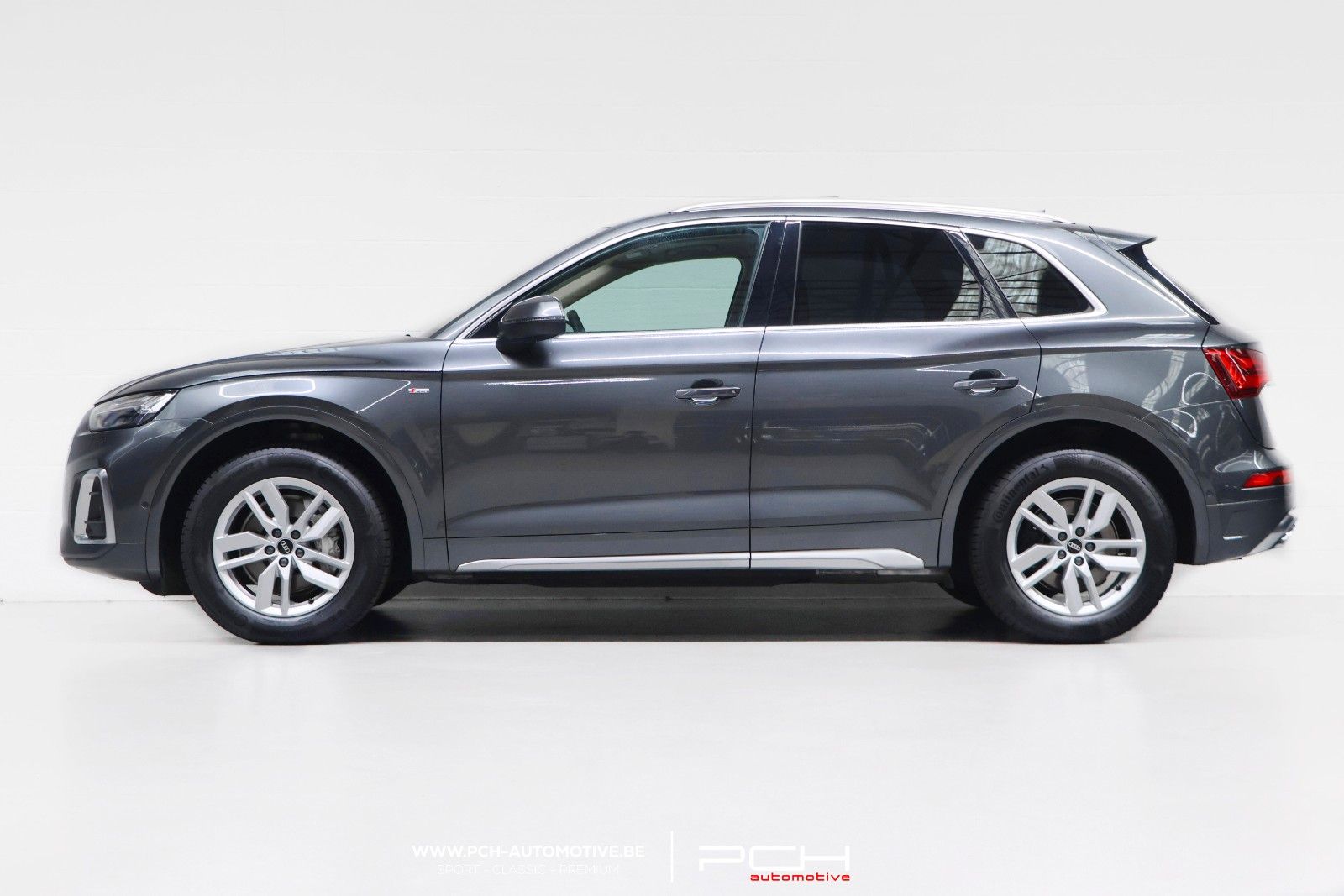 Audi Q5 40 TDi 204cv Quattro S-Line S-Tronic Aut imagem 3