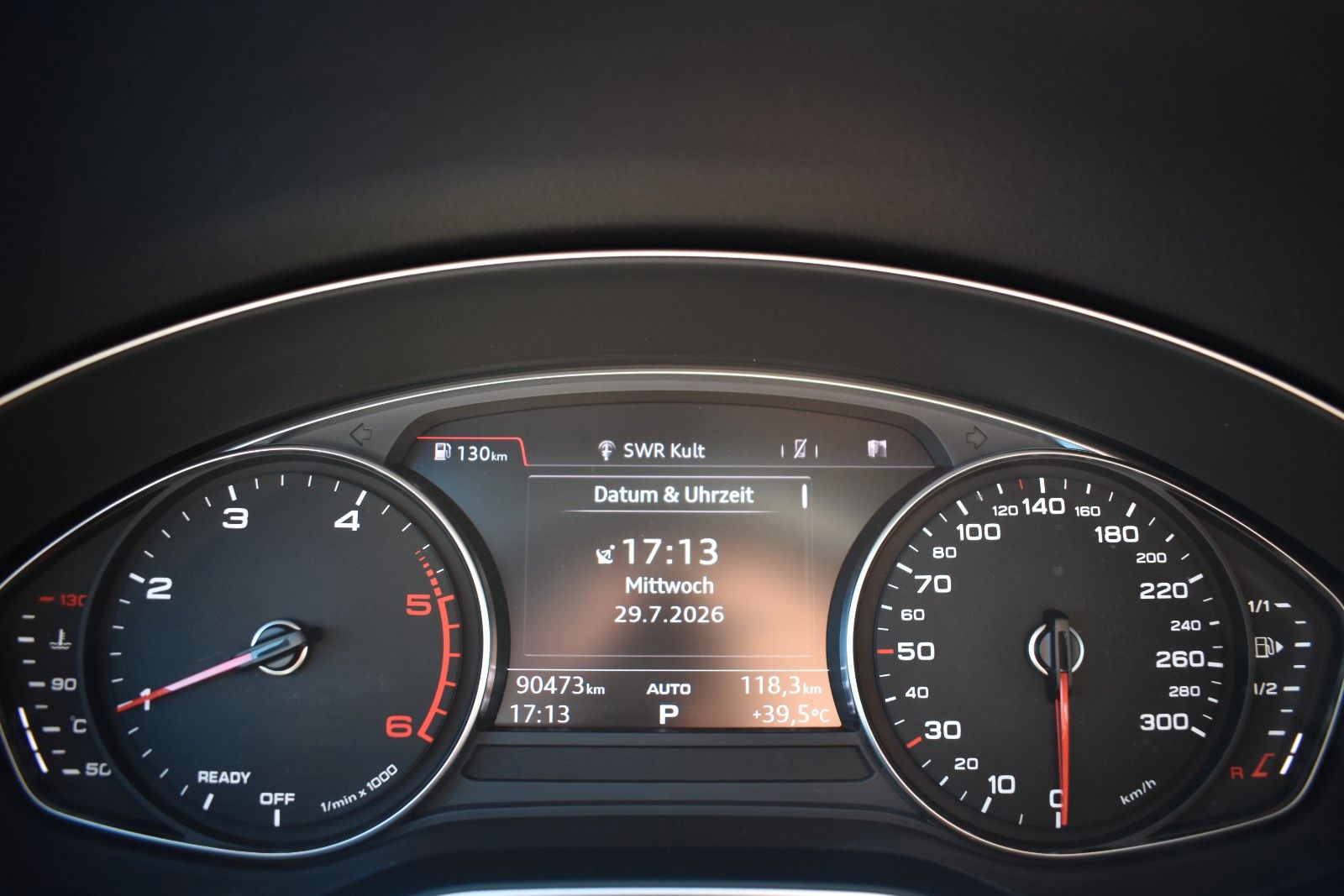 Fahrzeugabbildung Audi Q5 40 TDI quattro sport/Anhänger/LED/Tempomat