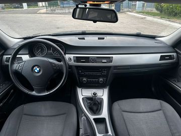 BMW 320 - 2