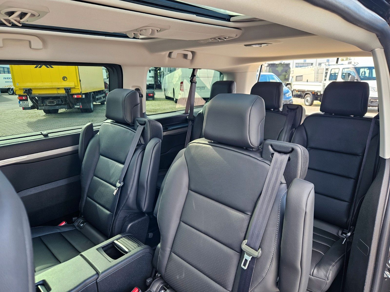 Fahrzeugabbildung Fiat Ulysse 180 BlueHDi L3 Top