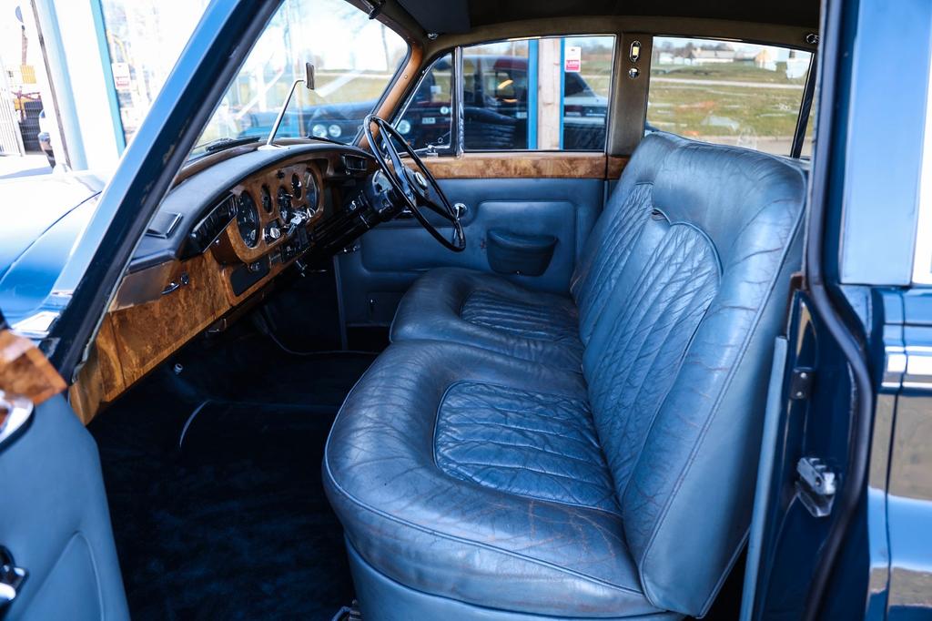 Rolls-Royce Silver Cloud