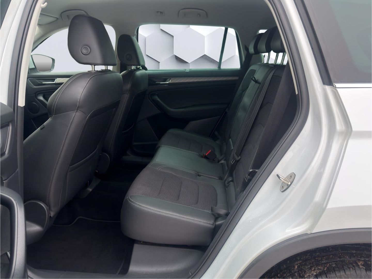 Kodiaq Style 2.0TDI 110kW DSG MatrixLED ACC Rück