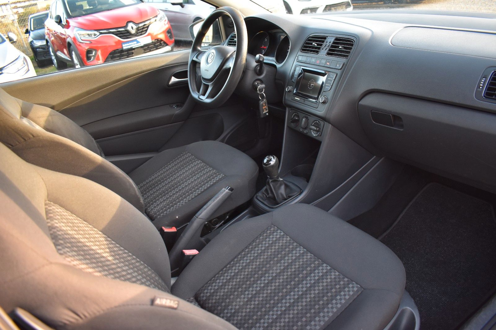 Fahrzeugabbildung Volkswagen Polo V Trendline BMT/PDC/KLIMA/SHZ