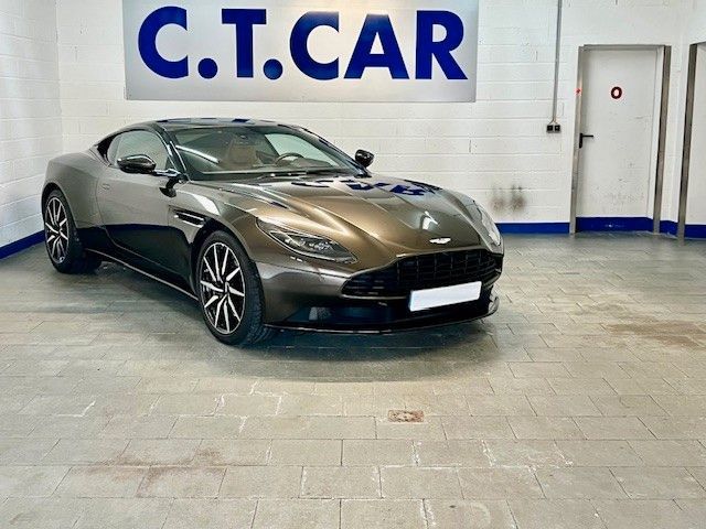 Aston Martin DB11 4.0 V8 Coupé