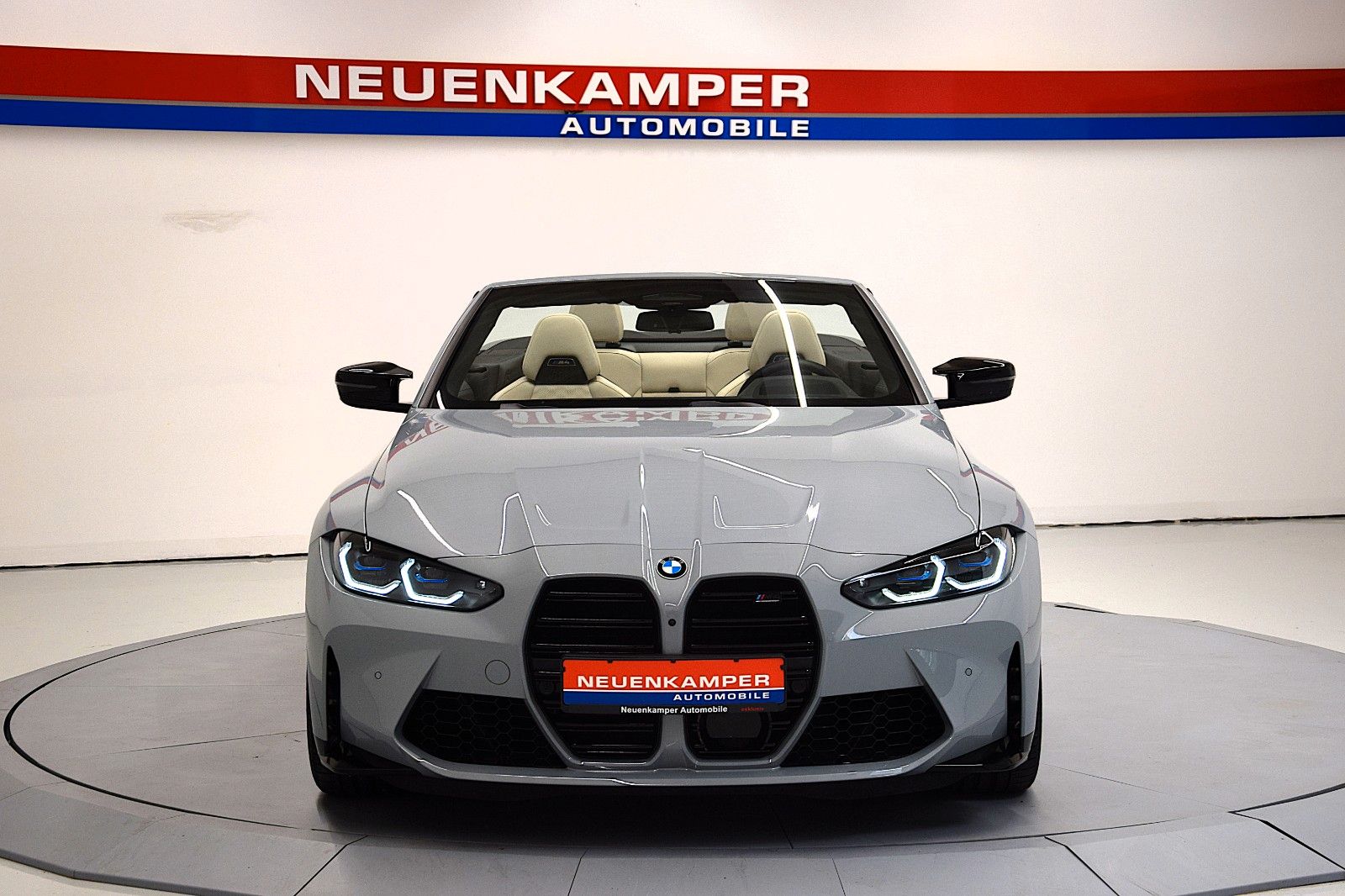 Fahrzeugabbildung BMW M4 Cabrio xDr. Individ. HuD ACC Sitzlüft 360°h/k