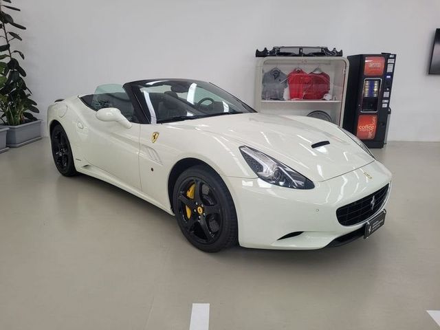 Ferrari California California DCT