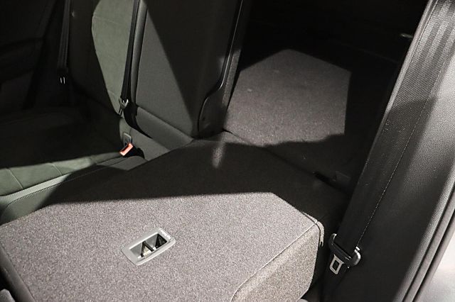 T-Roc Style 1.0 TSI AHK el.Heckklappe Winterr.AC