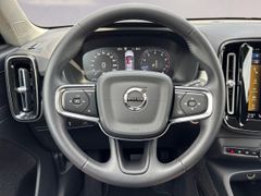 Fahrzeugabbildung Volvo XC40 T3 Geartronic Momentum Pro H/K 360° 1.HAND
