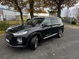 Hyundai SANTA FE 2.2 CRDi Premium 4WD 8AT Premium - Hyundai SANTA FE von privat