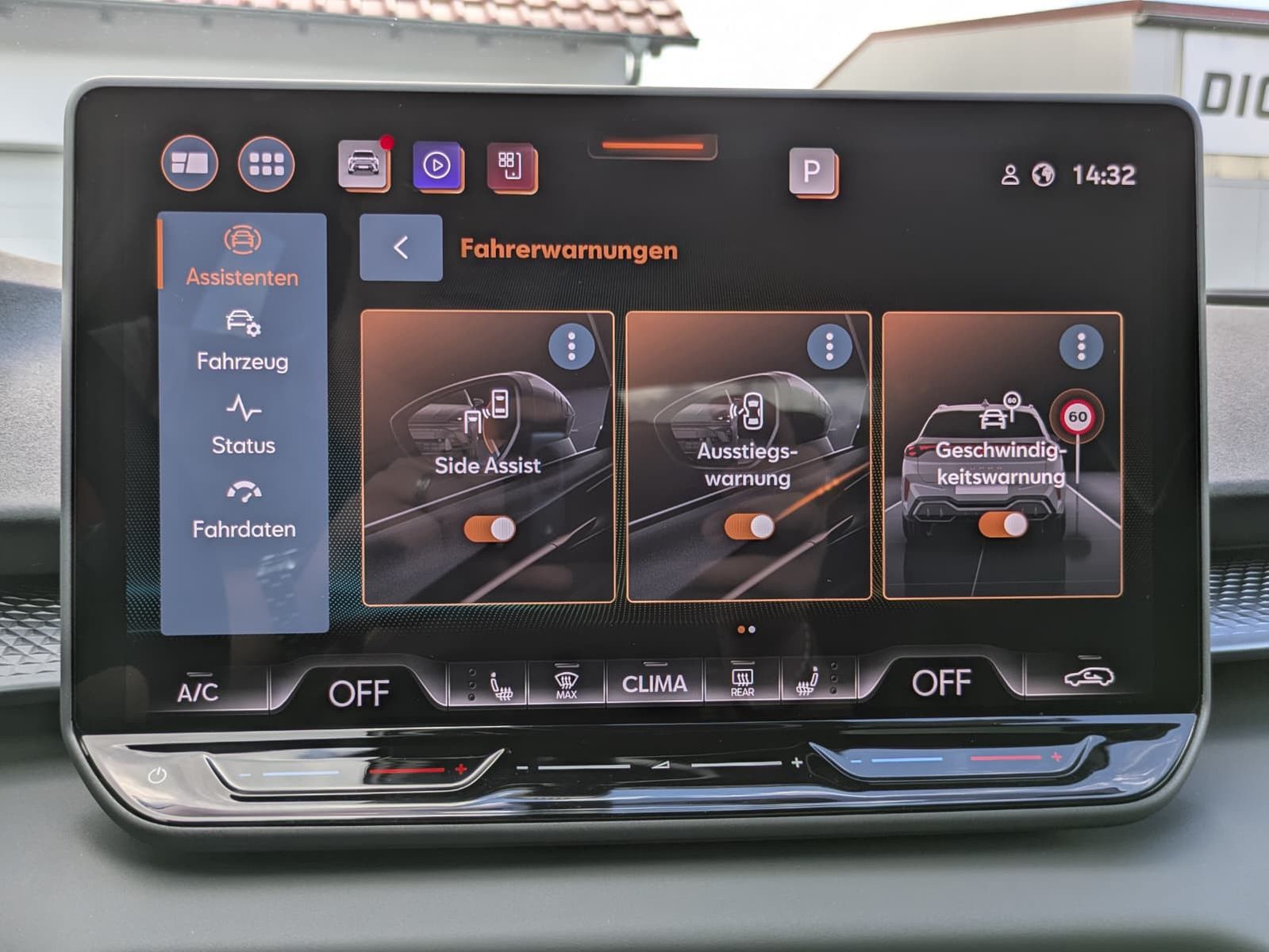 Fahrzeugabbildung CUPRA Terramar 2.0 TSI 4D VZ HUD*MATRIX*PANO*DCC*20"