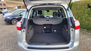 Fahrzeugabbildung Ford Grand C-MAX Titanium