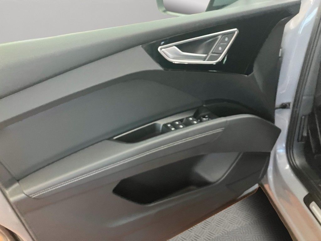 Audi Q4 e-tron 45 Quattro Advanced Leder foto 10