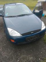 Ford ford focus. benzin - gebrauchte Ford Focus aus dem Jahr 2001