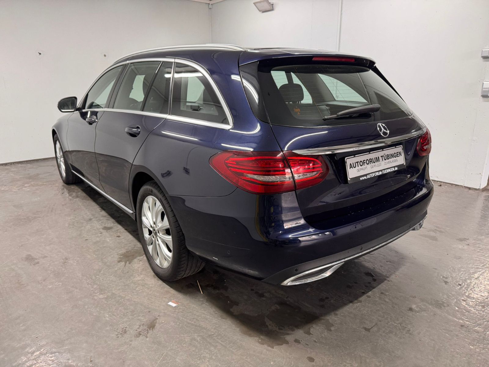 Fahrzeugabbildung Mercedes-Benz C 220 d T Autom. *AVANTGARDE*LUXURY*NAVI*SH*