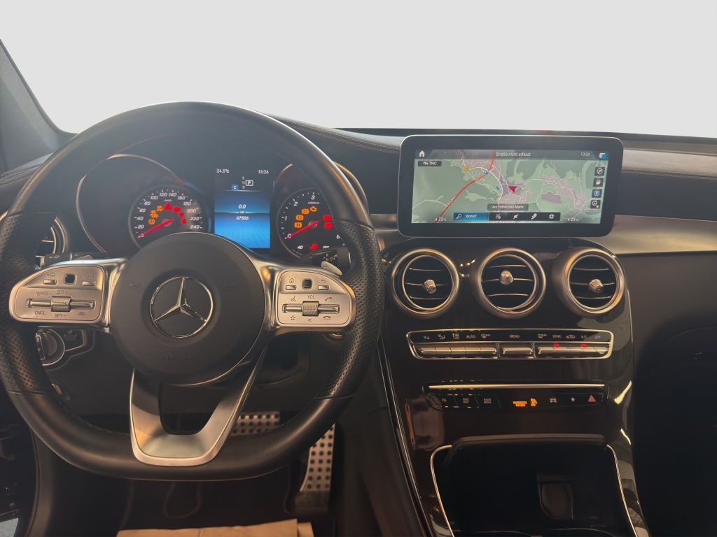 Fahrzeugabbildung Mercedes-Benz GLC 220 d 4MATIC AMG*Night*LED*ParkP*PDC*RFK*AHK
