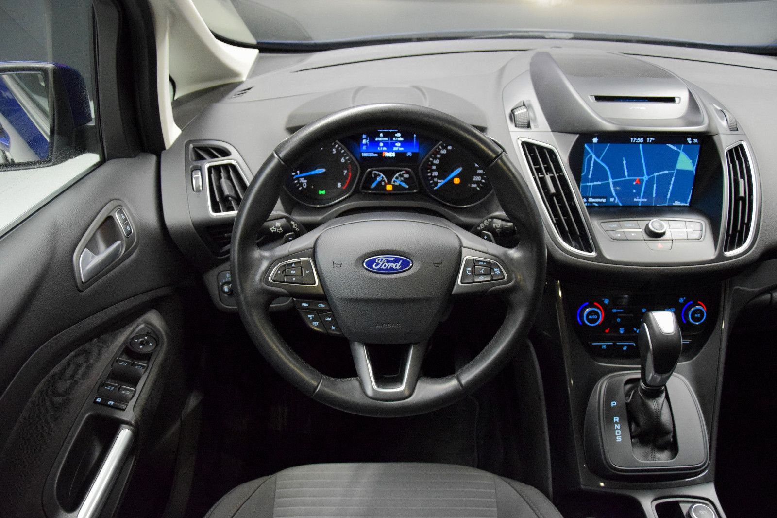 Fahrzeugabbildung Ford C-Max Titanium -defekte Kopfdichtung-Motor läuft