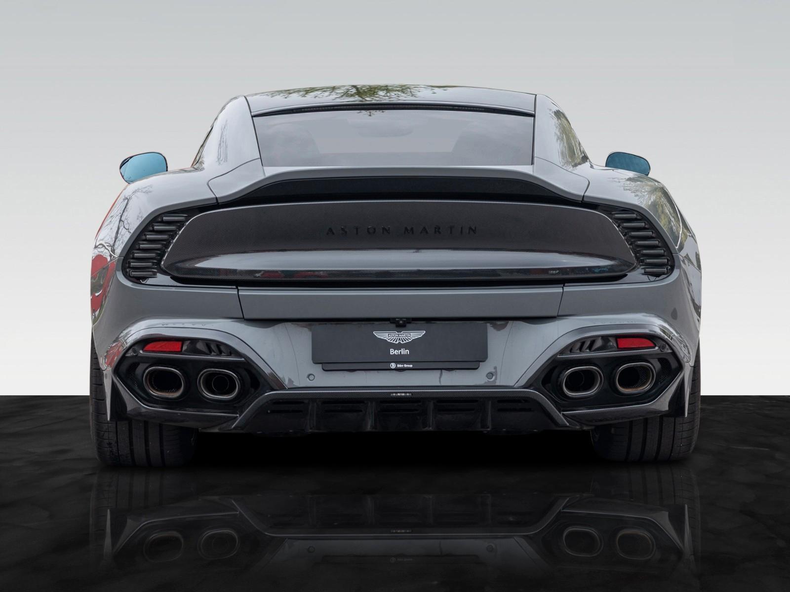 Aston Martin Vanquish | Titan Auspuff | Black Pack