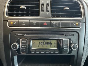 Volkswagen Polo V Team *2. Hand*Klima*SHZ*Freisprech*PDC*