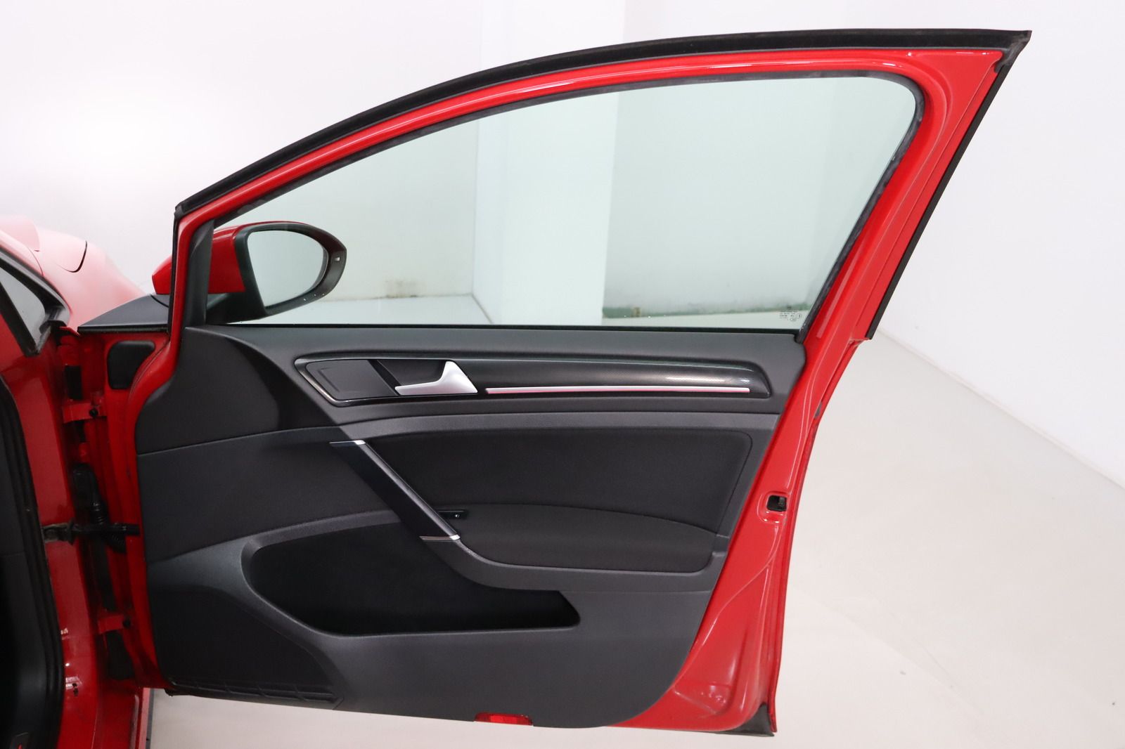 Fahrzeugabbildung Volkswagen Golf 2.0 TSI GTI * Standheizung * PDC