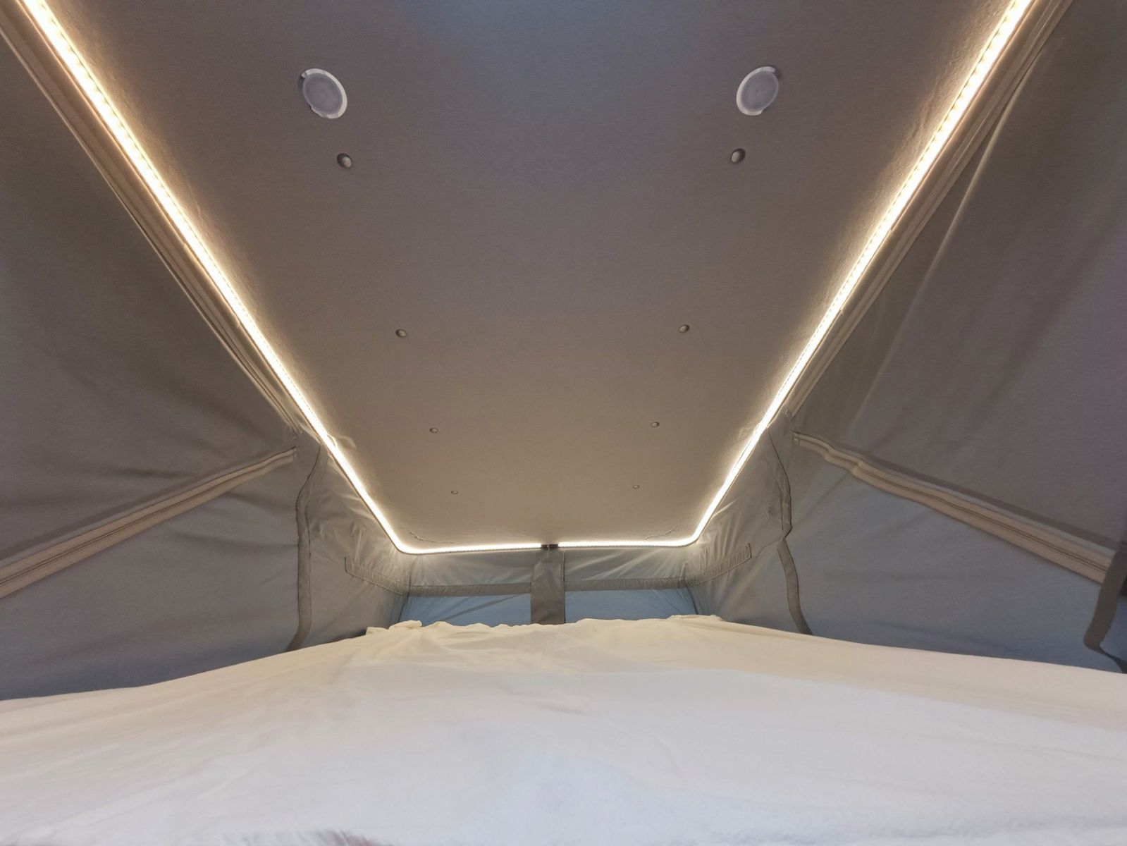 Fahrzeugabbildung Weinsberg CaraBus 600 MQ EDITION FIRE *Aufstelldach*LED*