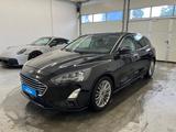 Ford Focus 2.0 EcoBlue Titanium*LED *NAVI *AHK *Tempo - Ford Focus mit Diesel-Antrieb: Limousine, 2.0