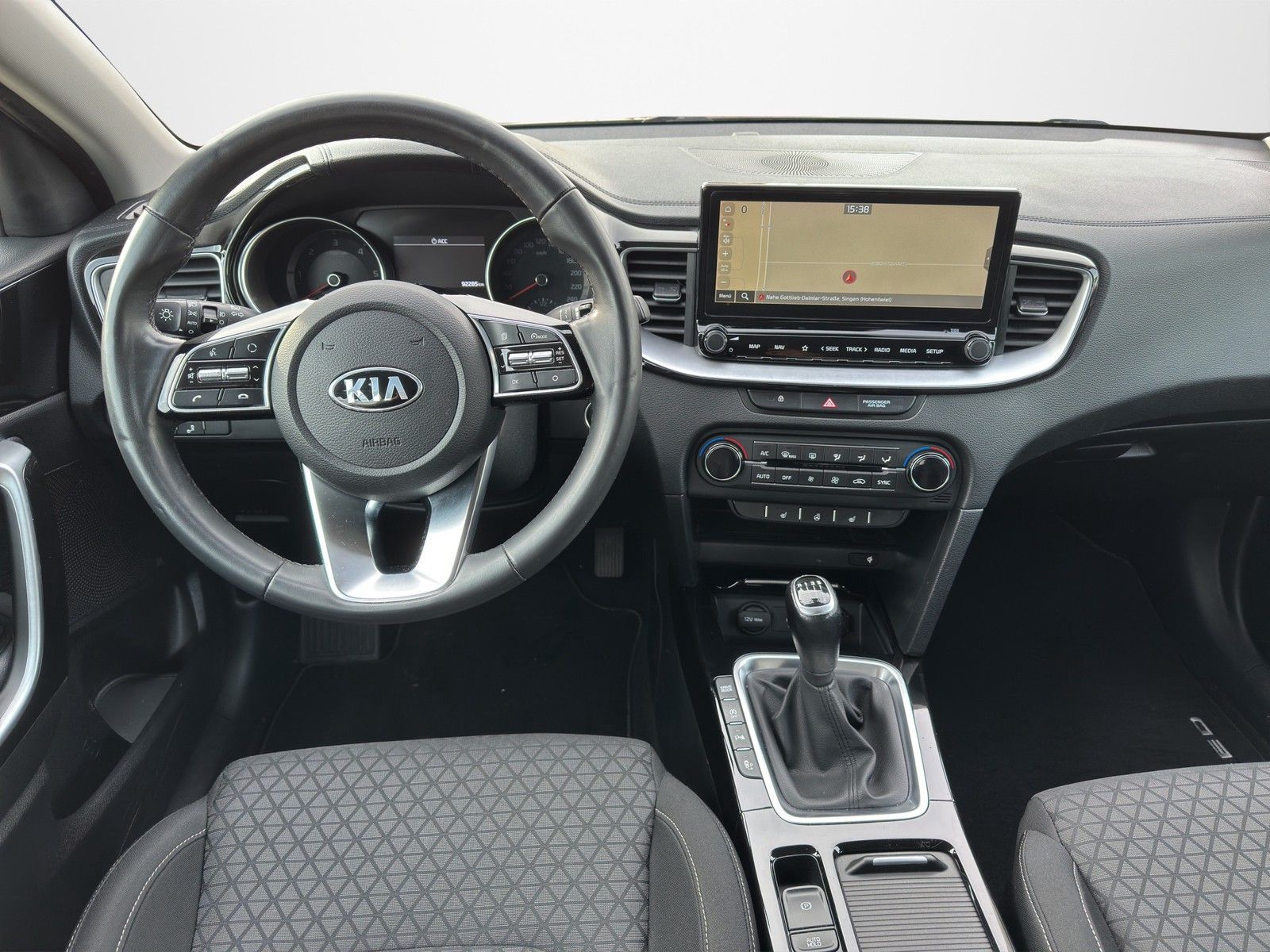 KIA Ceed 1.6 CRDi Mild Hybrid Spirit KLIMA / JBL / N - Image 10