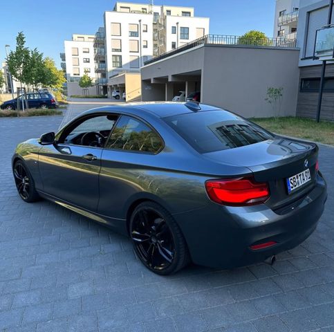 BMW 218i Coupé M Sport M Sport