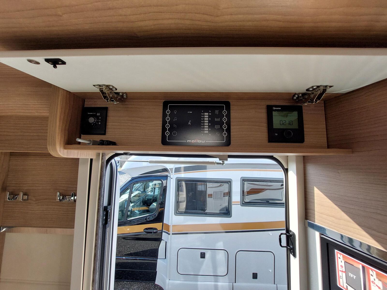 Fahrzeugabbildung Malibu T 450 RB LE lightweight MB TV Markise AKTION