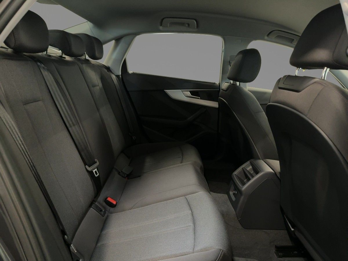 Audi A4 - Bild 12