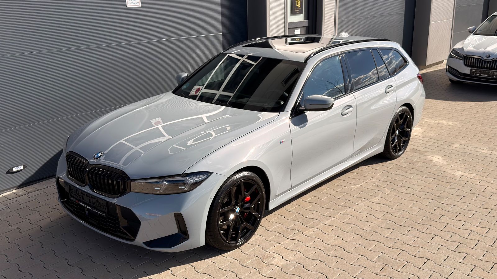 BMW 320 320 d xDrive M Sport PRO|H&amp;K|HuD|AHK|PANO|EL.Sit Vorschau 3