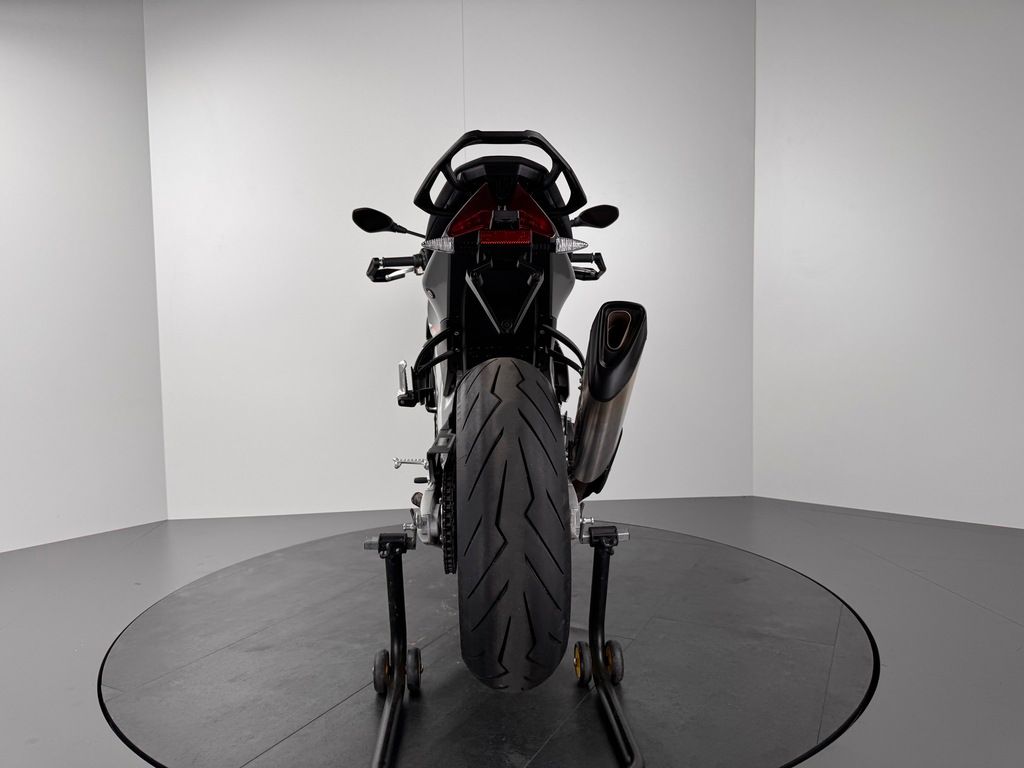 Fahrzeugabbildung Aprilia TUONO V4 *TOP-ZUSTAND *GARANTIE BIS 03.2027