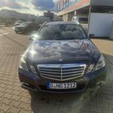 Mercedes-Benz E 350 CDI 4MATIC T BlueEFFICIENCY - - Mercedes-Benz E 350 aus 2010: 4matic