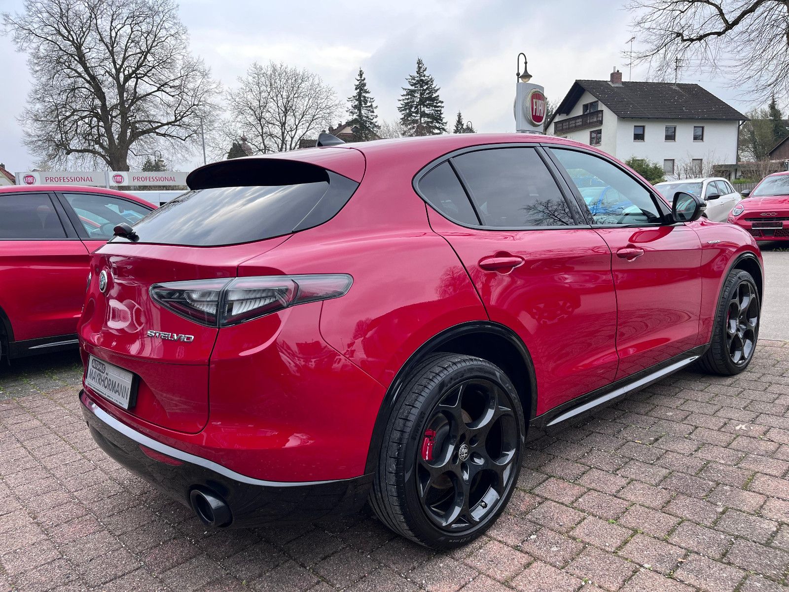Fahrzeugabbildung Alfa Romeo Stelvio Veloce Q4